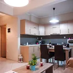 Apartament House *